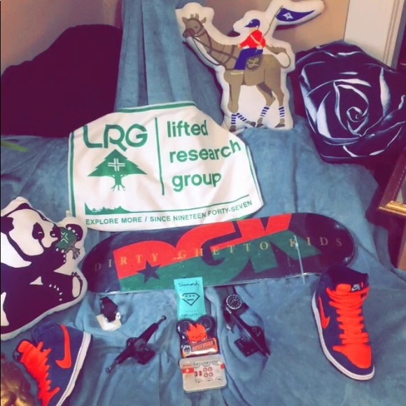 Meet your Posher, Michael LRG-Rep - Picture 2 of 12